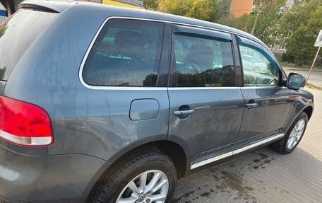 Volkswagen Touareg III, 2005 год, 1 000 000 рублей, 6 фотография