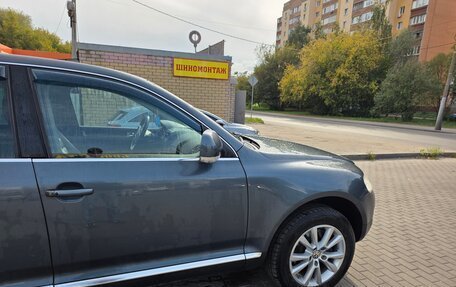 Volkswagen Touareg III, 2005 год, 1 000 000 рублей, 7 фотография