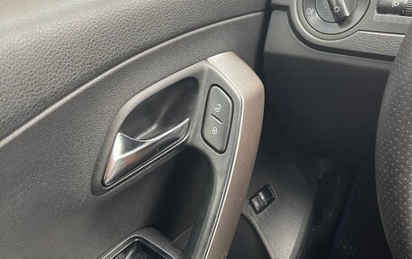 Volkswagen Polo VI (EU Market), 2011 год, 550 000 рублей, 9 фотография