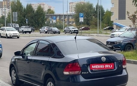 Volkswagen Polo VI (EU Market), 2011 год, 550 000 рублей, 4 фотография