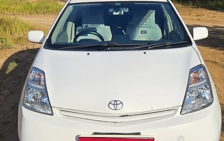 Toyota Prius, 2009 год, 700 000 рублей, 1 фотография
