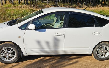 Toyota Prius, 2009 год, 700 000 рублей, 5 фотография
