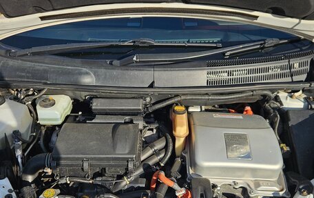 Toyota Prius, 2009 год, 700 000 рублей, 14 фотография