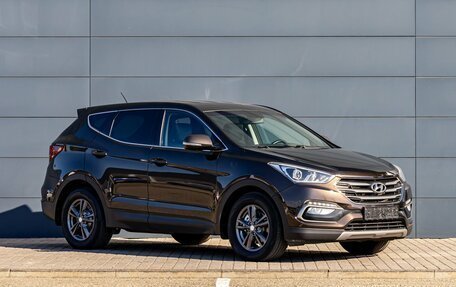 Hyundai Santa Fe III рестайлинг, 2016 год, 2 095 000 рублей, 3 фотография