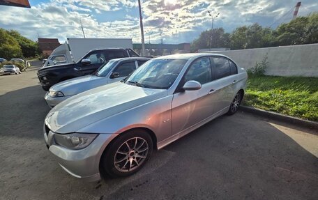 BMW 3 серия, 2005 год, 600 000 рублей, 4 фотография