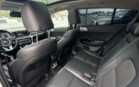 KIA Sportage IV рестайлинг, 2018 год, 2 850 000 рублей, 24 фотография
