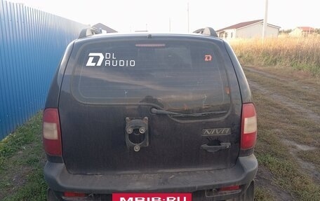 Chevrolet Niva I рестайлинг, 2005 год, 300 000 рублей, 3 фотография
