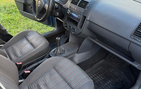 Volkswagen Polo IV рестайлинг, 2007 год, 240 000 рублей, 6 фотография