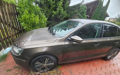 Volkswagen Jetta VI, 2012 год, 730 000 рублей, 4 фотография