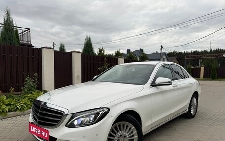 Mercedes-Benz C-Класс, 2015 год, 1 870 000 рублей, 1 фотография