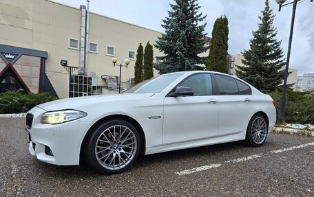 BMW 5 серия, 2014 год, 1 300 000 рублей, 2 фотография