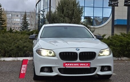 BMW 5 серия, 2014 год, 1 300 000 рублей, 4 фотография