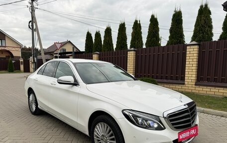 Mercedes-Benz C-Класс, 2015 год, 1 870 000 рублей, 10 фотография