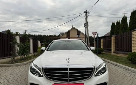 Mercedes-Benz C-Класс, 2015 год, 1 870 000 рублей, 4 фотография