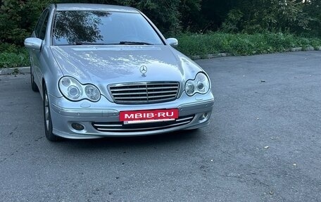 Mercedes-Benz C-Класс, 2007 год, 949 000 рублей, 3 фотография