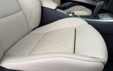 BMW 3 серия, 2011 год, 1 950 000 рублей, 21 фотография