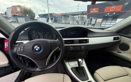 BMW 3 серия, 2011 год, 1 950 000 рублей, 24 фотография