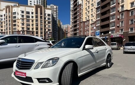 Mercedes-Benz E-Класс, 2011 год, 1 100 000 рублей, 1 фотография