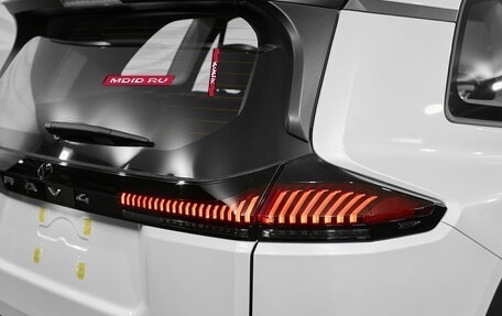 Toyota RAV4, 2025 год, 4 100 000 рублей, 8 фотография
