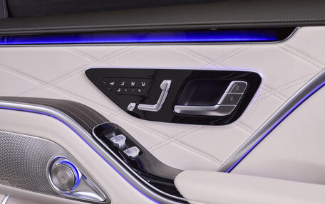 Mercedes-Benz Maybach S-Класс, 2024 год, 29 600 000 рублей, 35 фотография