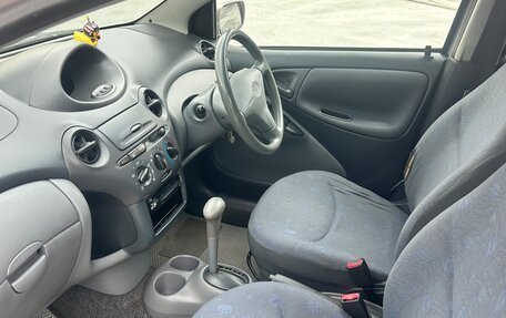 Toyota Vitz, 2001 год, 290 000 рублей, 9 фотография