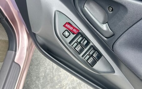 Toyota Vitz, 2001 год, 290 000 рублей, 19 фотография
