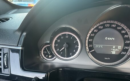 Mercedes-Benz E-Класс, 2011 год, 1 100 000 рублей, 7 фотография