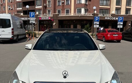 Mercedes-Benz E-Класс, 2011 год, 1 100 000 рублей, 2 фотография
