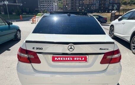 Mercedes-Benz E-Класс, 2011 год, 1 100 000 рублей, 5 фотография