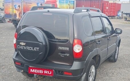 Chevrolet Niva I рестайлинг, 2011 год, 435 000 рублей, 10 фотография