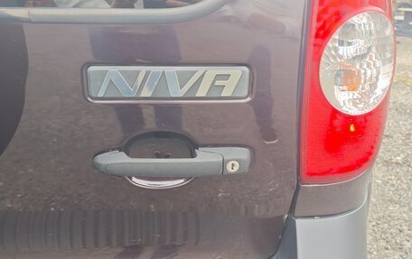 Chevrolet Niva I рестайлинг, 2011 год, 435 000 рублей, 36 фотография