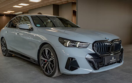 BMW 5 серия, 2025 год, 7 300 000 рублей, 5 фотография