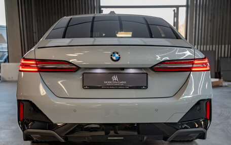 BMW 5 серия, 2025 год, 7 300 000 рублей, 3 фотография
