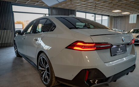 BMW 5 серия, 2025 год, 7 300 000 рублей, 2 фотография