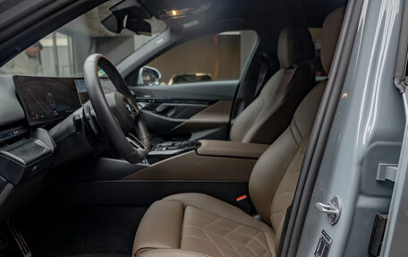 BMW 5 серия, 2025 год, 7 300 000 рублей, 9 фотография