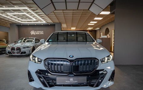 BMW 5 серия, 2025 год, 7 300 000 рублей, 6 фотография