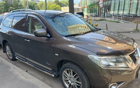 Nissan Pathfinder, 2014 год, 1 600 000 рублей, 7 фотография