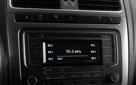 Volkswagen Polo VI (EU Market), 2016 год, 777 000 рублей, 13 фотография