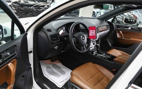 Volkswagen Touareg III, 2013 год, 1 950 000 рублей, 9 фотография