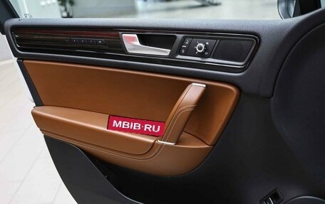 Volkswagen Touareg III, 2013 год, 1 950 000 рублей, 10 фотография
