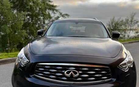 Infiniti FX II, 2011 год, 1 990 000 рублей, 3 фотография