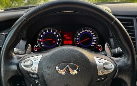 Infiniti FX II, 2011 год, 1 990 000 рублей, 10 фотография