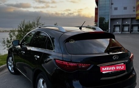 Infiniti FX II, 2011 год, 1 990 000 рублей, 7 фотография