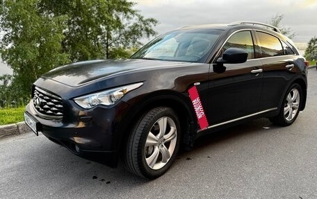 Infiniti FX II, 2011 год, 1 990 000 рублей, 5 фотография