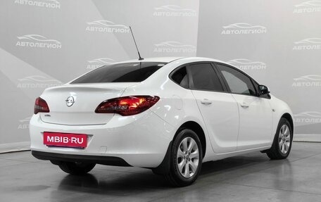 Opel Astra J, 2014 год, 1 100 000 рублей, 5 фотография