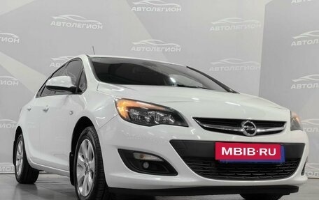 Opel Astra J, 2014 год, 1 100 000 рублей, 24 фотография
