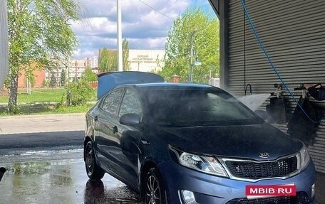KIA Rio III рестайлинг, 2013 год, 650 000 рублей, 1 фотография