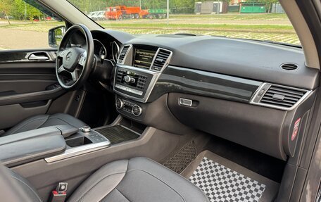 Mercedes-Benz M-Класс, 2015 год, 3 150 000 рублей, 17 фотография