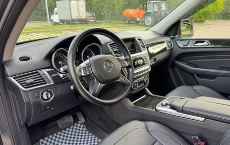 Mercedes-Benz M-Класс, 2015 год, 3 150 000 рублей, 14 фотография