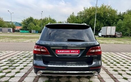 Mercedes-Benz M-Класс, 2015 год, 3 150 000 рублей, 7 фотография